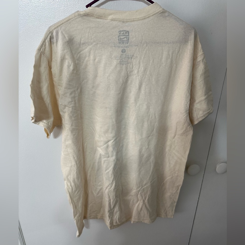 NWOT Salt N Pepa tee shirt - Picture 3 of 3